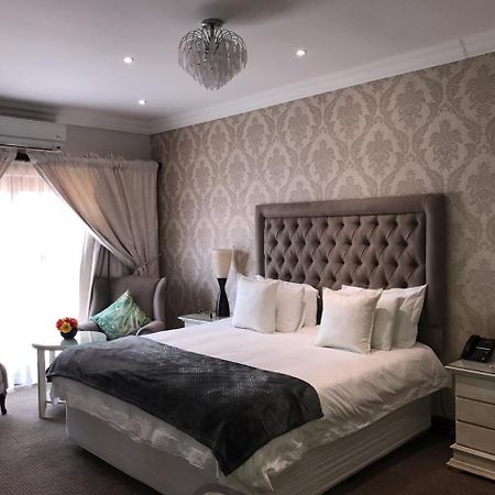 Classique Grace Boutique Hotel Sandton Esterno foto