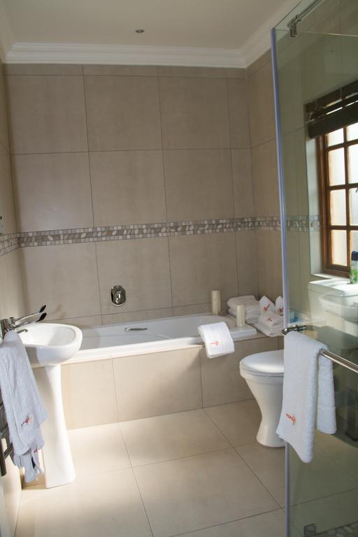 Classique Grace Boutique Hotel Sandton Esterno foto