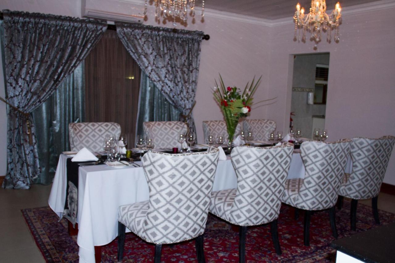 Classique Grace Boutique Hotel Sandton Esterno foto